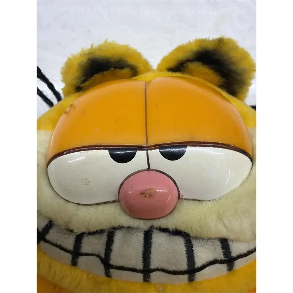 Vintage Garfield Window Suction Cup Plush 6” fine toy 1978 Great Condition